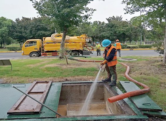 鸠江化油池清理